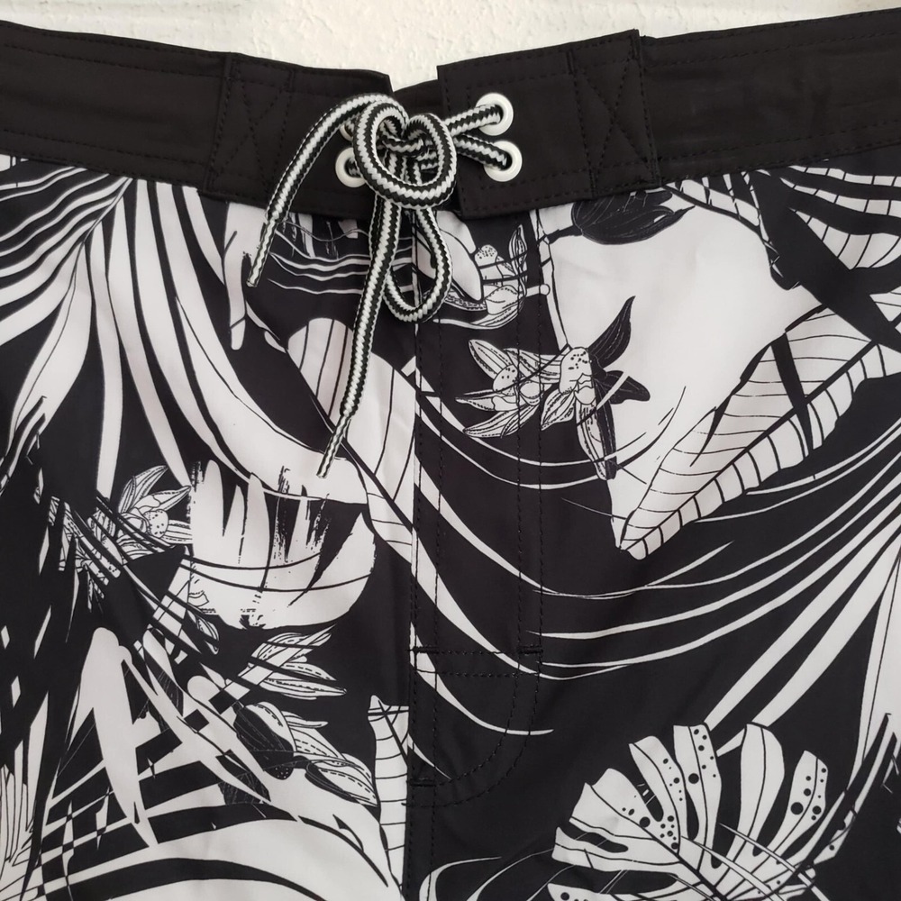 George Mens E-Board Swim Trunks with UPF 50+ Blk/White Leaves Size 3XL (48-50) - Picture 3 of 7